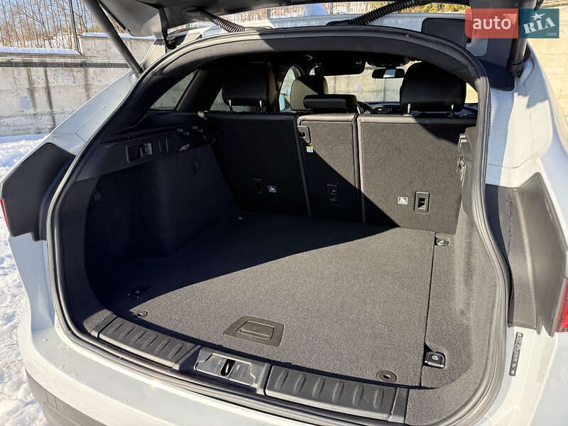 Позашляховик / Кросовер Jaguar F-Pace 2018 в Рівному