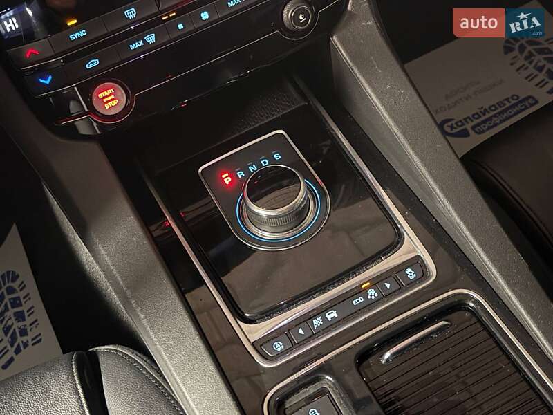 Позашляховик / Кросовер Jaguar F-Pace 2017 в Києві