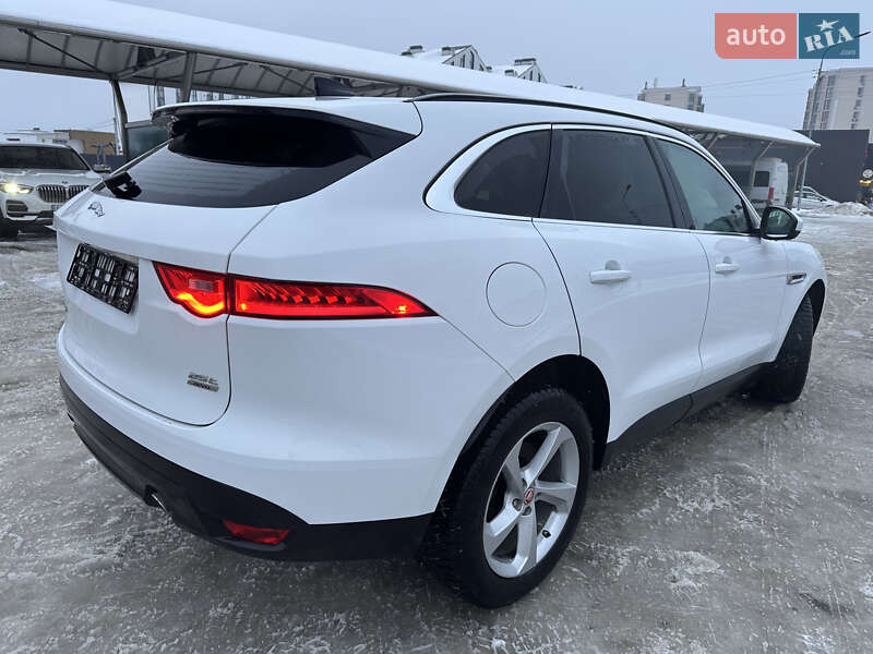 Внедорожник / Кроссовер Jaguar F-Pace 2020 в Киеве