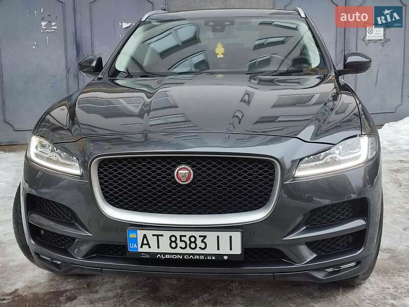 Внедорожник / Кроссовер Jaguar F-Pace 2017 в Ивано-Франковске
