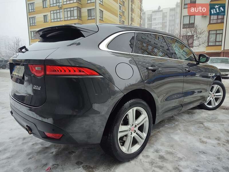 Внедорожник / Кроссовер Jaguar F-Pace 2017 в Ивано-Франковске