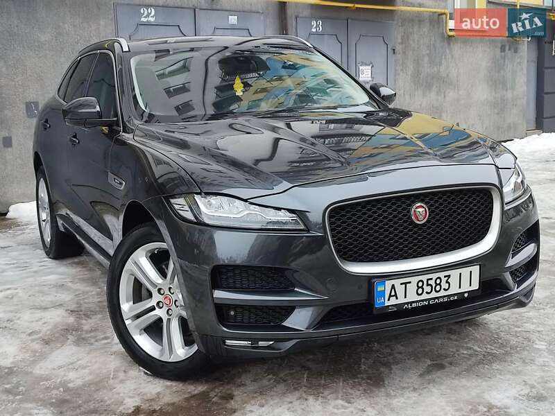 Внедорожник / Кроссовер Jaguar F-Pace 2017 в Ивано-Франковске