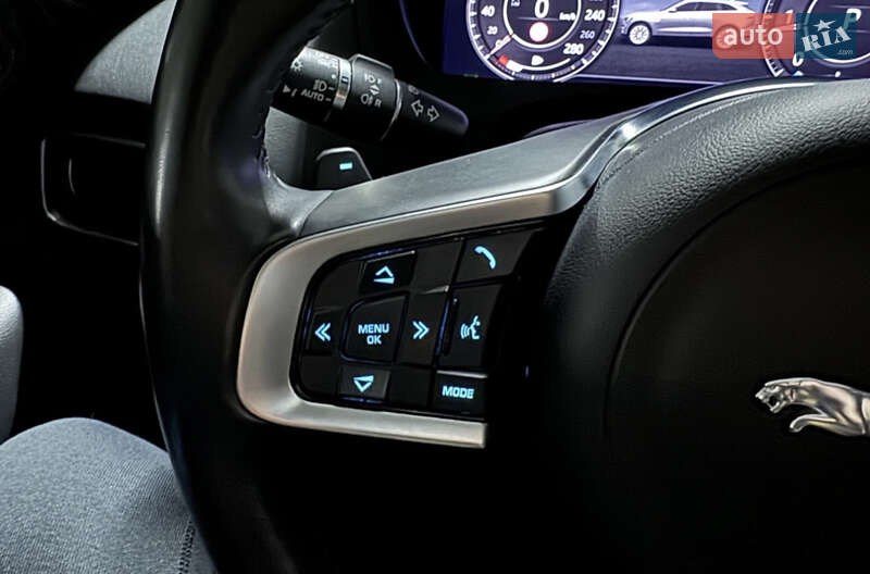 Позашляховик / Кросовер Jaguar F-Pace 2020 в Києві фото 26 Позашляховик / Кросовер Jaguar F-Pace 2020 в Києві