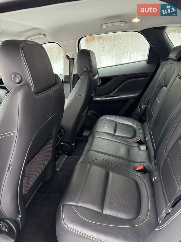 Внедорожник / Кроссовер Jaguar F-Pace 2017 в Ковеле