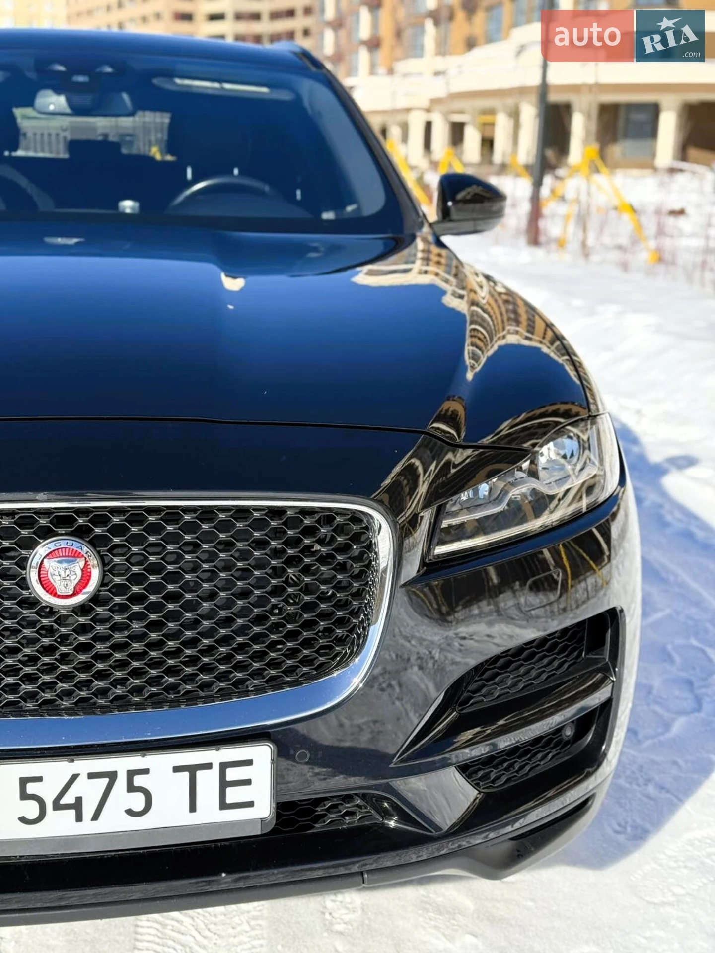 2017 Jaguar F-Pace - мініатюра 10