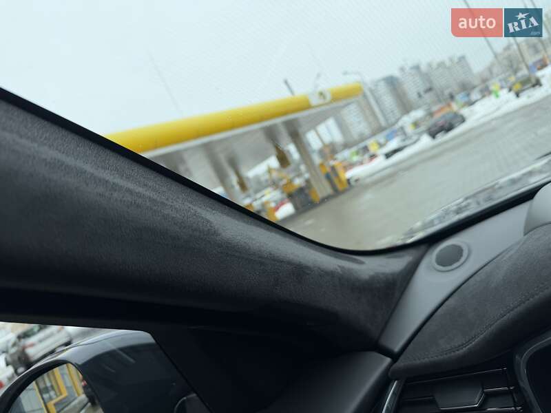 Внедорожник / Кроссовер Jaguar F-Pace 2021 в Киеве