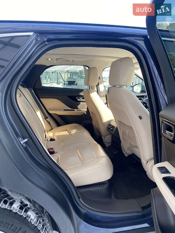 Внедорожник / Кроссовер Jaguar F-Pace 2017 в Львове