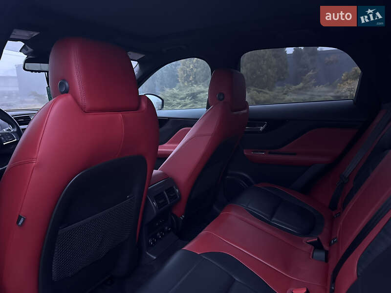 Внедорожник / Кроссовер Jaguar F-Pace 2017 в Днепре фото 36 Внедорожник / Кроссовер Jaguar F-Pace 2017 в Днепре