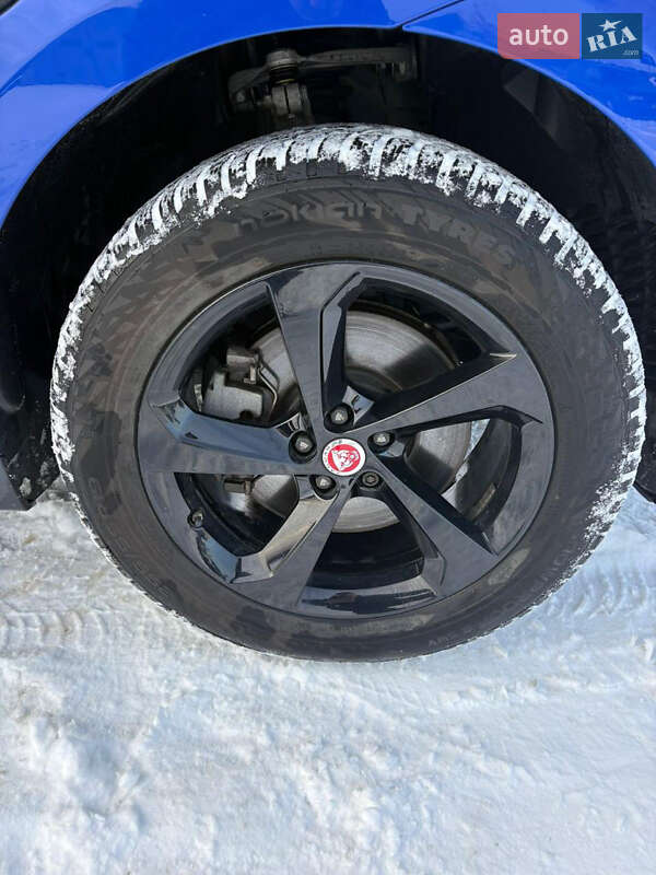Внедорожник / Кроссовер Jaguar F-Pace 2019 в Киеве фото 12 Внедорожник / Кроссовер Jaguar F-Pace 2019 в Киеве