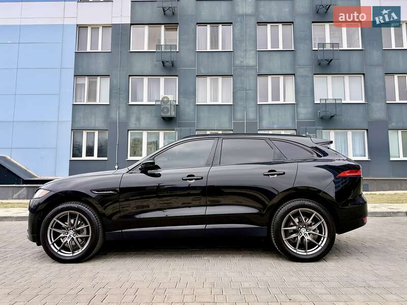 2016 Jaguar F-Pace, VIN SADCJ2BN4HA098832:plate — фото 1 (autoria)