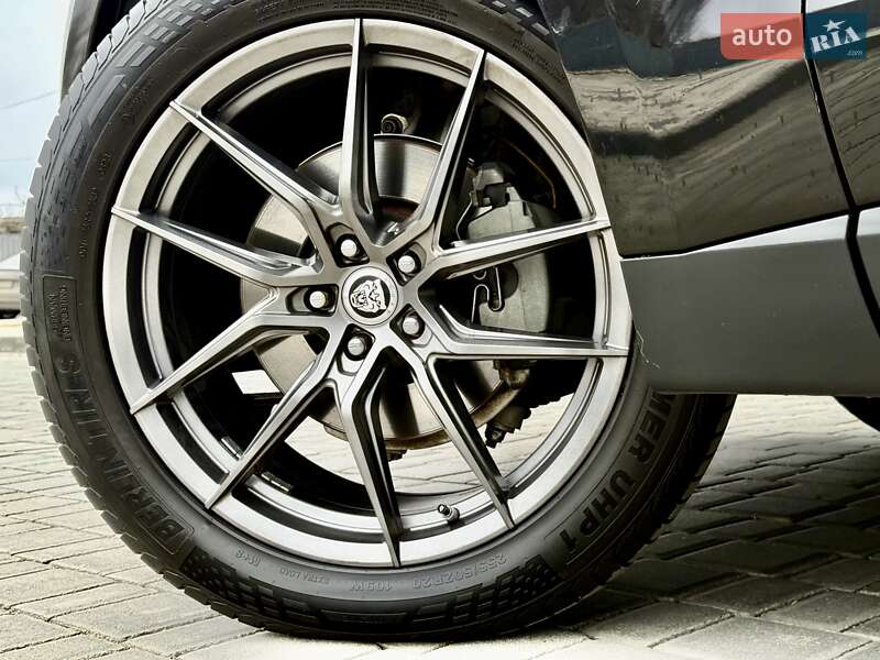 Внедорожник / Кроссовер Jaguar F-Pace 2016 в Одессе