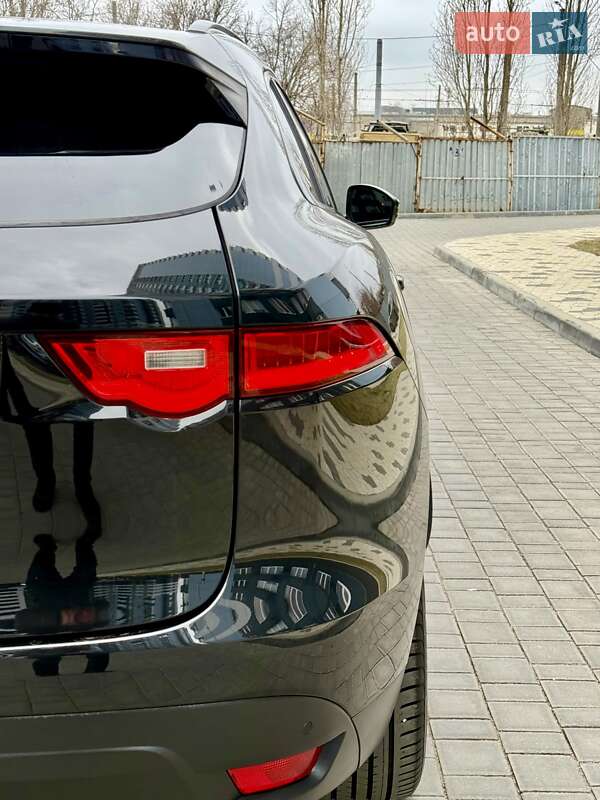 Внедорожник / Кроссовер Jaguar F-Pace 2016 в Одессе