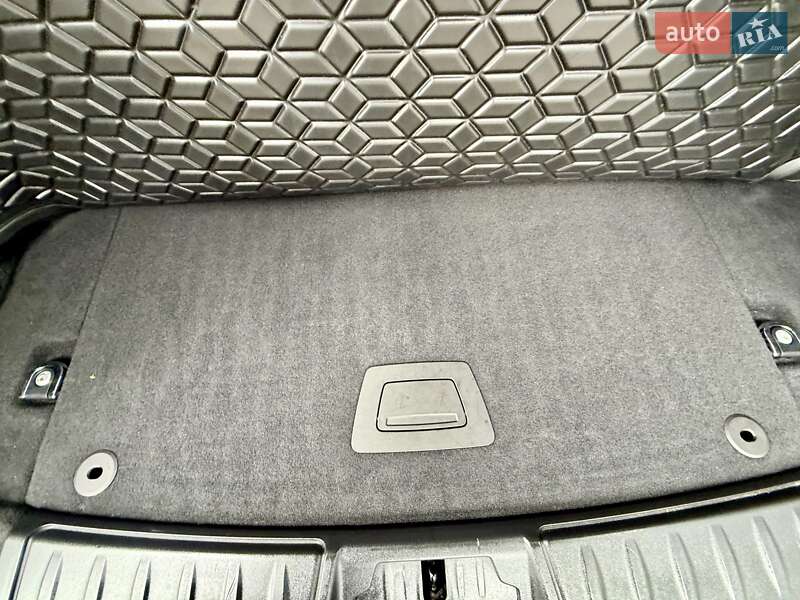 Внедорожник / Кроссовер Jaguar F-Pace 2016 в Одессе