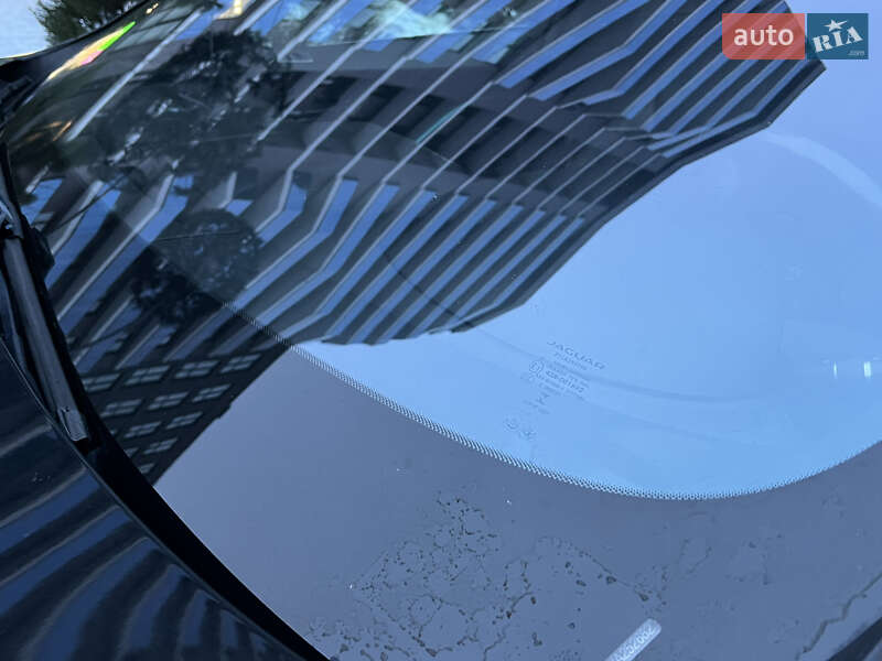 Позашляховик / Кросовер Jaguar F-Pace 2018 в Львові