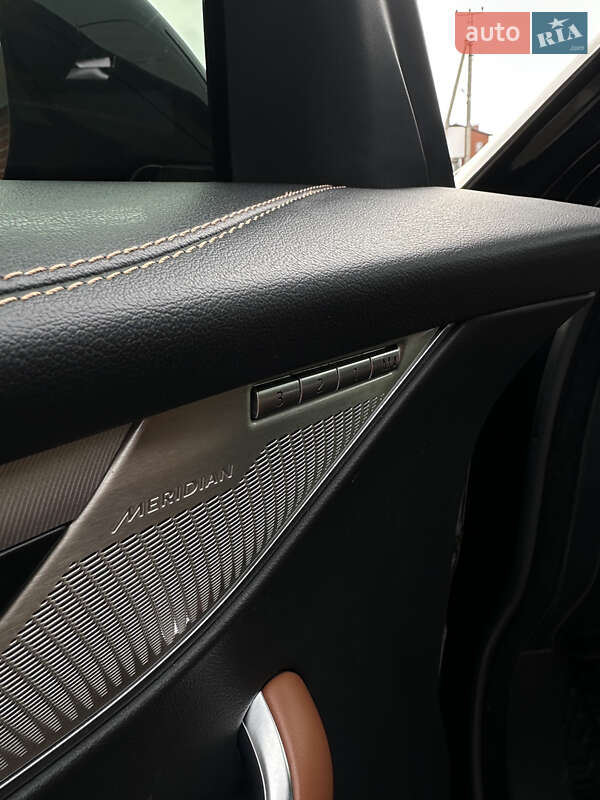 Внедорожник / Кроссовер Jaguar F-Pace 2023 в Киеве