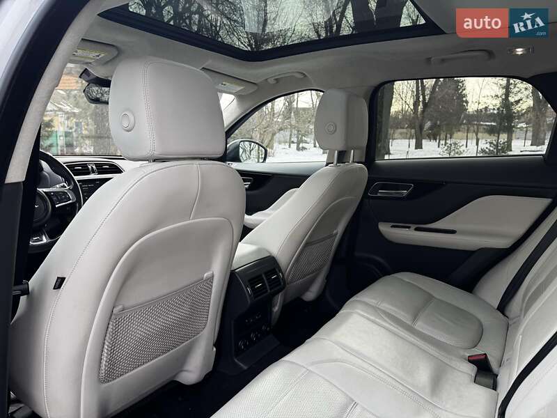 Внедорожник / Кроссовер Jaguar F-Pace 2018 в Киеве