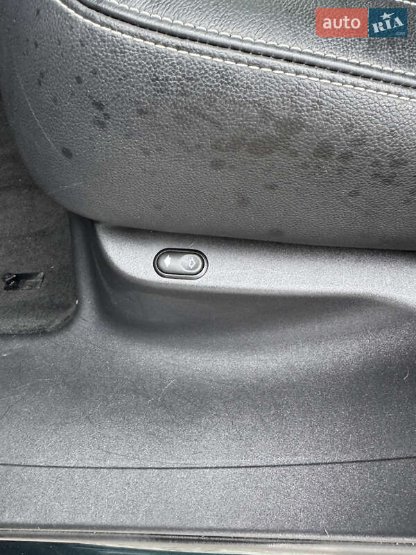 Внедорожник / Кроссовер Jaguar F-Pace 2016 в Кривом Роге фото 8 Внедорожник / Кроссовер Jaguar F-Pace 2016 в Кривом Роге