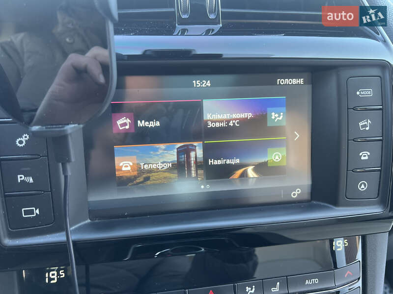 Внедорожник / Кроссовер Jaguar F-Pace 2016 в Хмельницком фото 15 Внедорожник / Кроссовер Jaguar F-Pace 2016 в Хмельницком