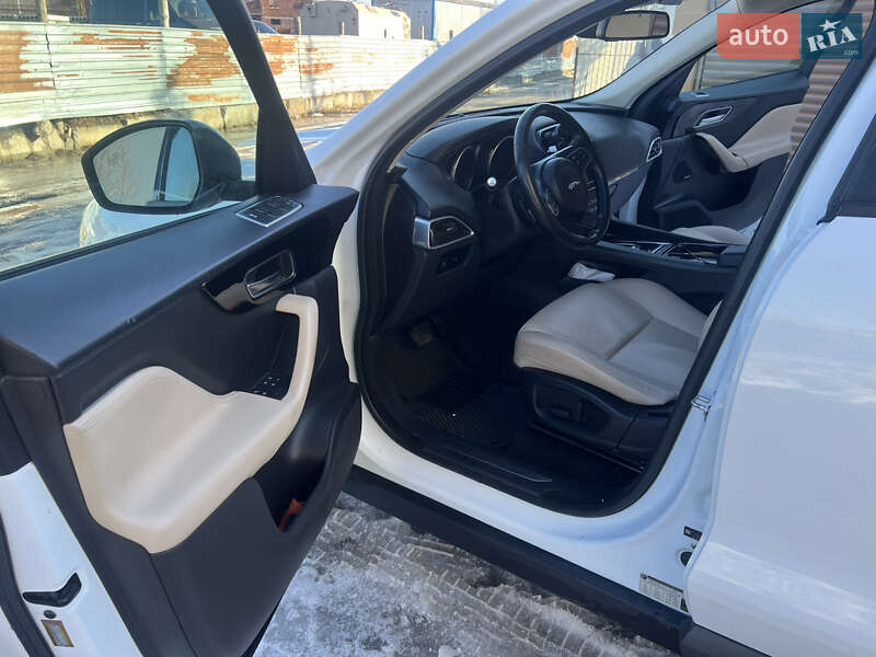 Внедорожник / Кроссовер Jaguar F-Pace 2016 в Хмельницком фото 25 Внедорожник / Кроссовер Jaguar F-Pace 2016 в Хмельницком