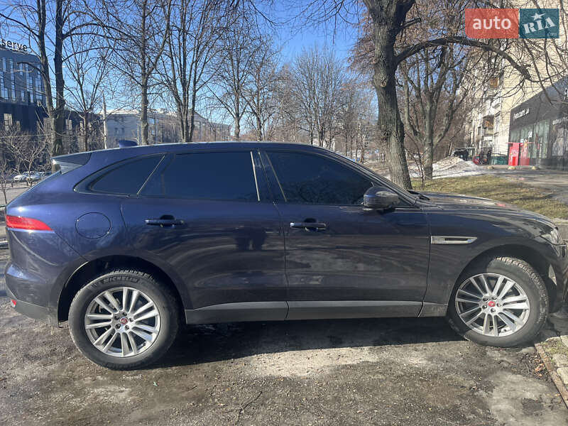 Позашляховик / Кросовер Jaguar F-Pace 2017 в Києві
