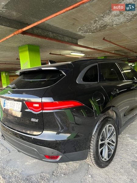 Позашляховик / Кросовер Jaguar F-Pace 2016 в Львові