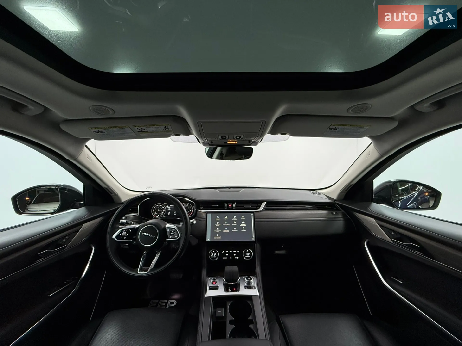 2021 Jaguar F-Pace - мініатюра 23