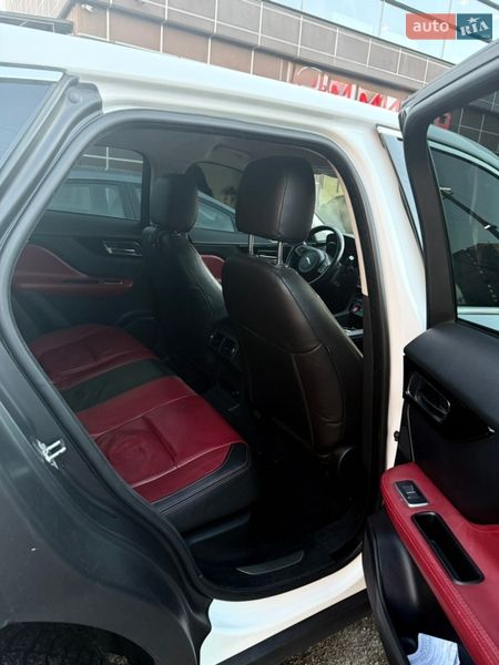 Позашляховик / Кросовер Jaguar F-Pace 2018 в Харкові