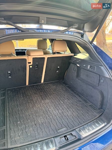 Внедорожник / Кроссовер Jaguar F-Pace 2021 в Ровно