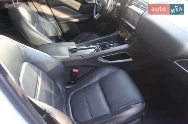 Внедорожник / Кроссовер Jaguar F-Pace 2018 в Львове