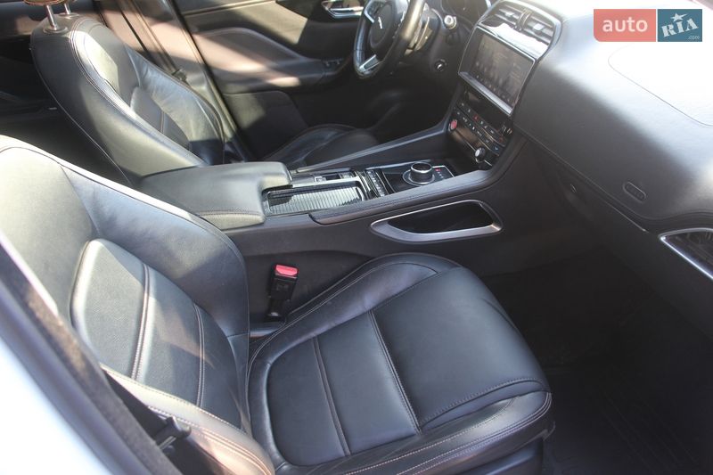 Внедорожник / Кроссовер Jaguar F-Pace 2018 в Львове