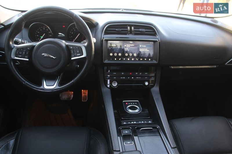 Внедорожник / Кроссовер Jaguar F-Pace 2018 в Львове