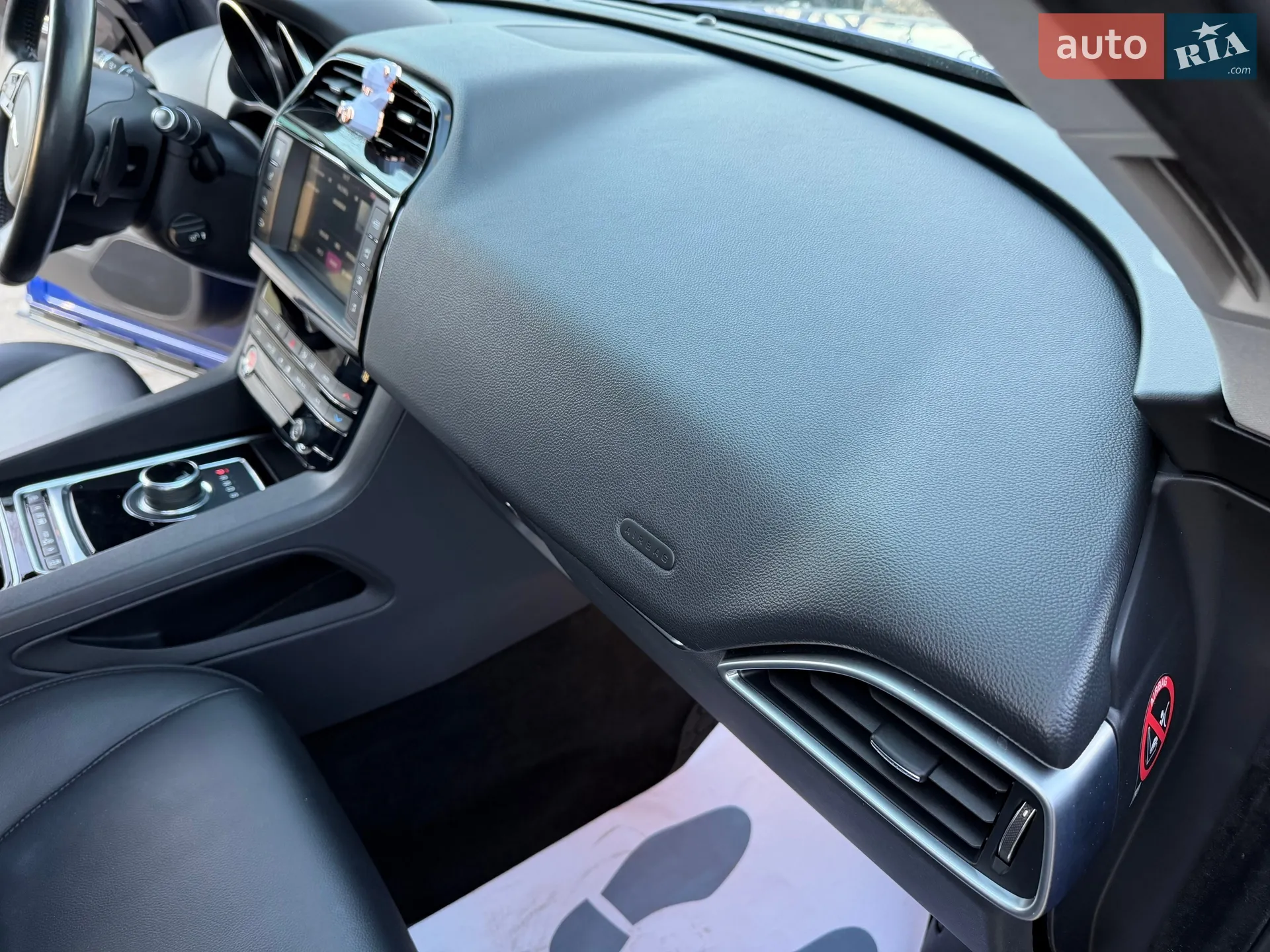 2017 Jaguar F-Pace - мініатюра 97