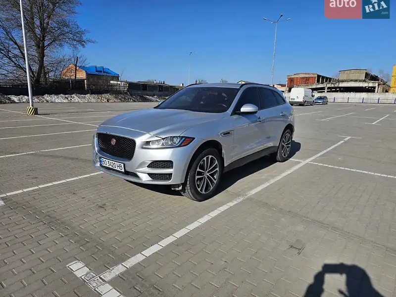 Jaguar F-Pace
