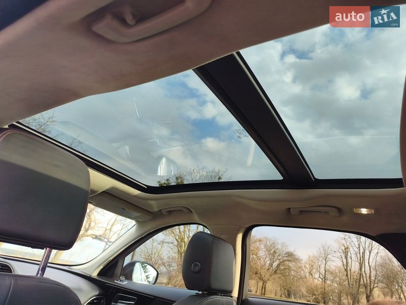 Внедорожник / Кроссовер Jaguar F-Pace 2019 в Чугуеве