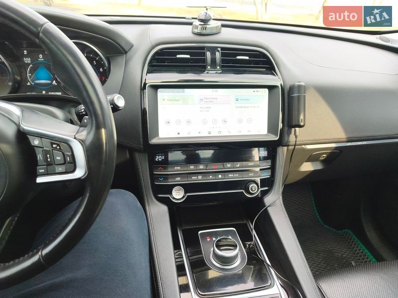 Внедорожник / Кроссовер Jaguar F-Pace 2019 в Чугуеве