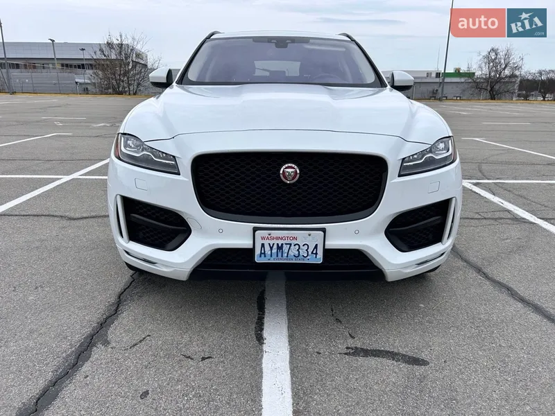 Jaguar F-Pace
