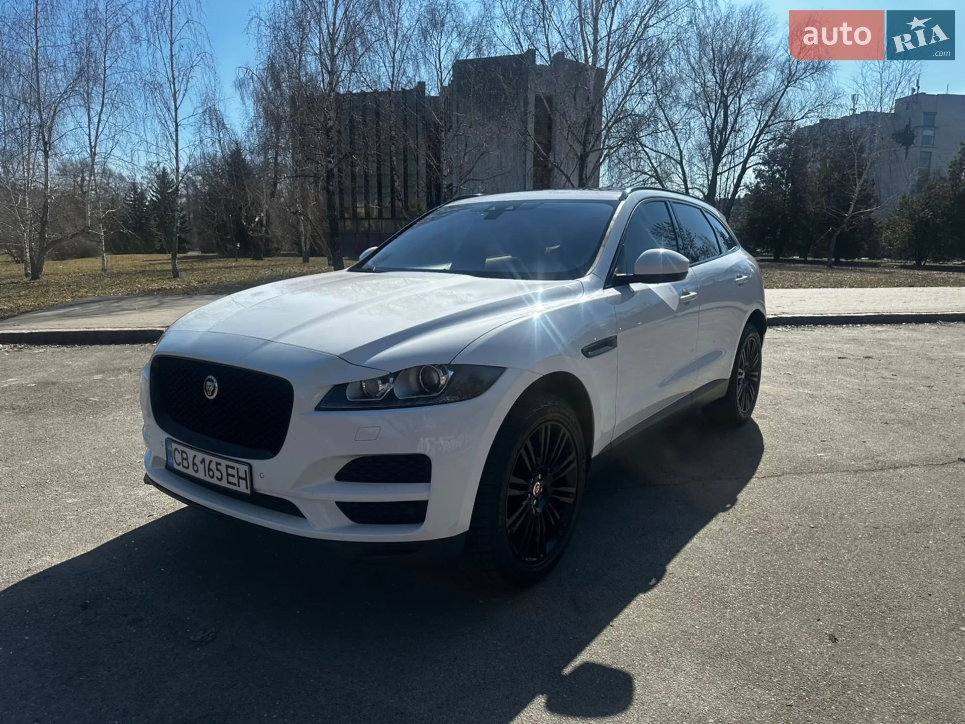 2017 Jaguar F-Pace - мініатюра 2