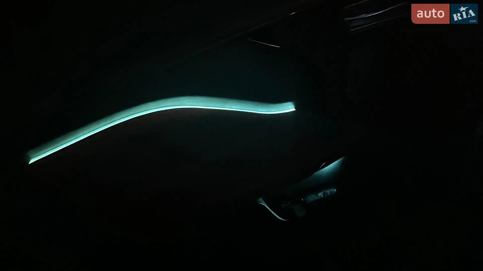 2019 Jaguar F-Pace - мініатюра 31