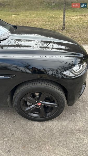 Внедорожник / Кроссовер Jaguar F-Pace 2019 в Киеве