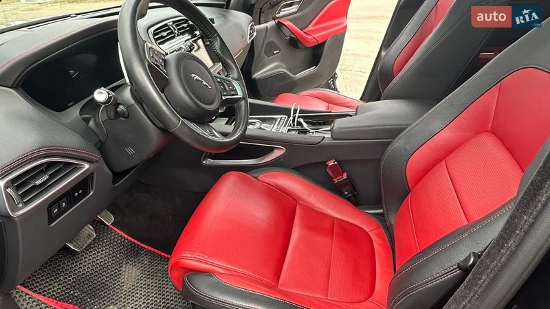 Внедорожник / Кроссовер Jaguar F-Pace 2019 в Киеве