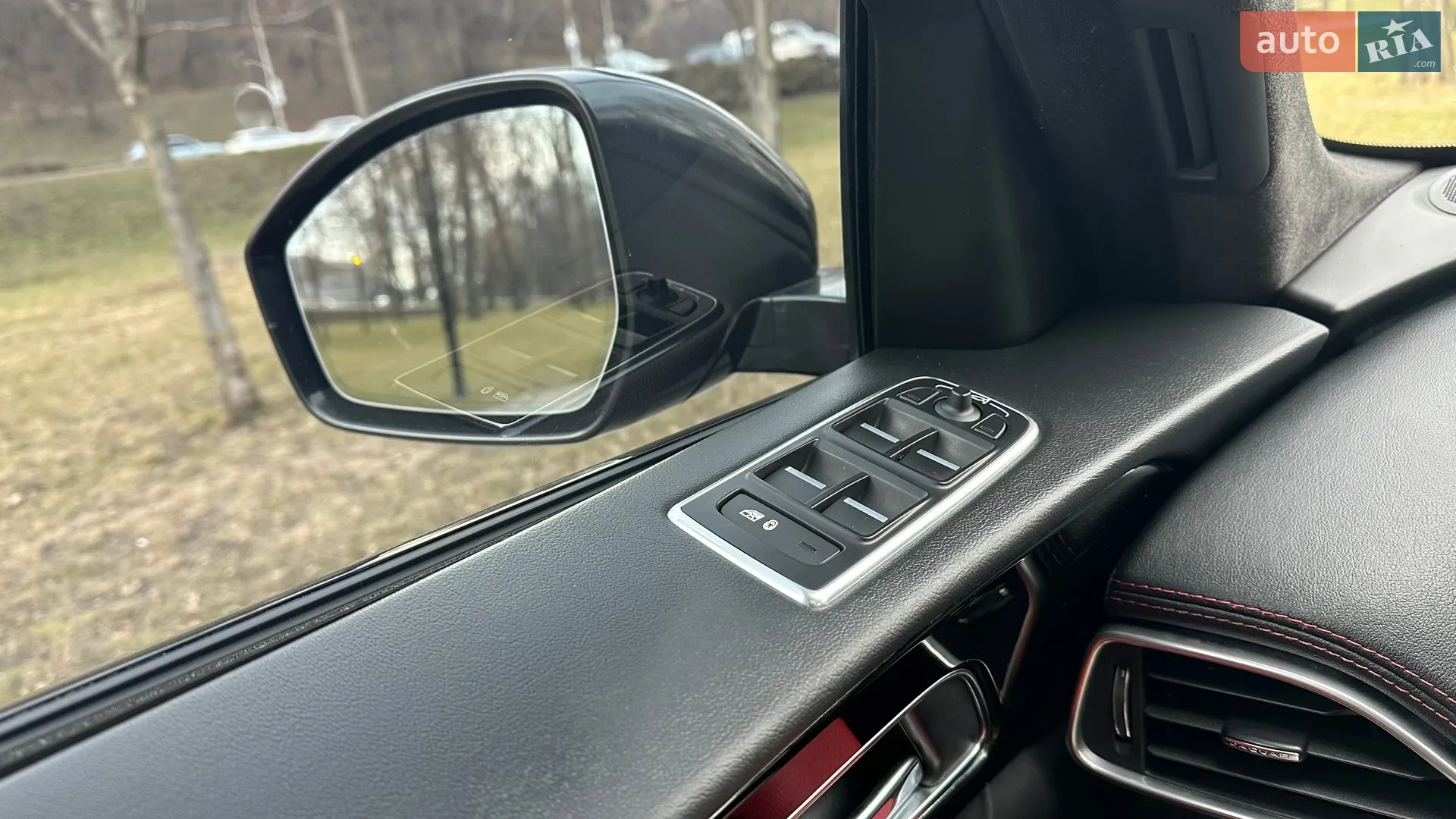 2019 Jaguar F-Pace - мініатюра 53