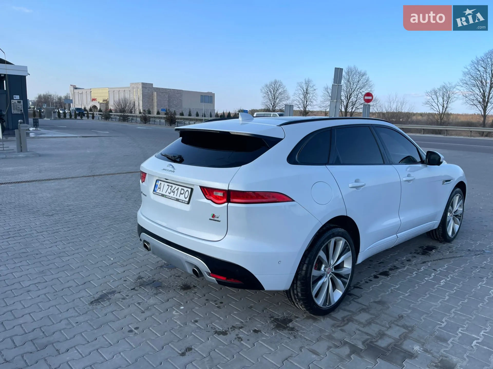 2016 Jaguar F-Pace - мініатюра 6