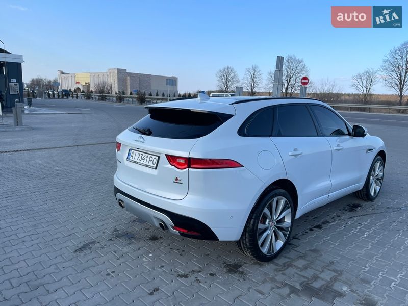 Внедорожник / Кроссовер Jaguar F-Pace 2016 в Киеве