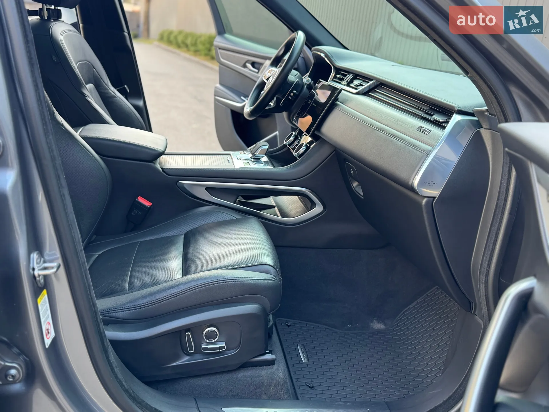 2022 Jaguar F-Pace - мініатюра 62