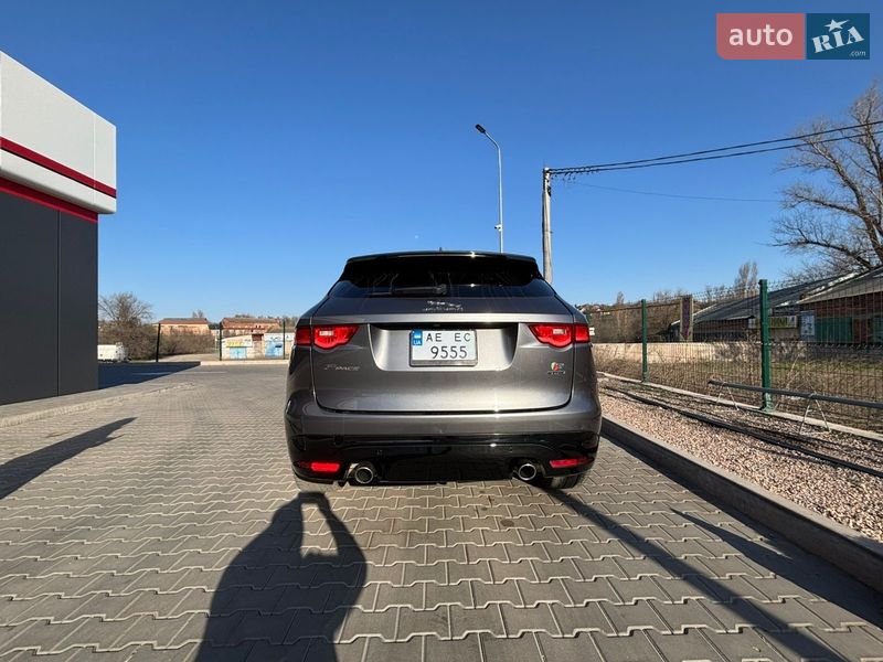 Внедорожник / Кроссовер Jaguar F-Pace 2016 в Кривом Роге фото 6 Внедорожник / Кроссовер Jaguar F-Pace 2016 в Кривом Роге