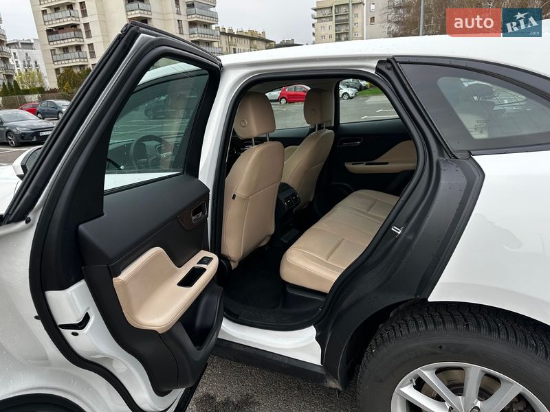 Внедорожник / Кроссовер Jaguar F-Pace 2018 в Харькове