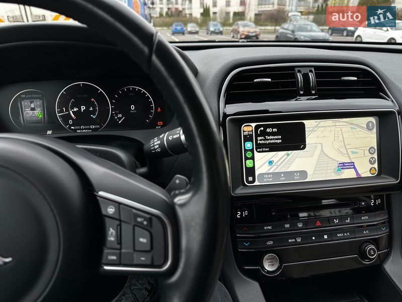 Внедорожник / Кроссовер Jaguar F-Pace 2018 в Харькове