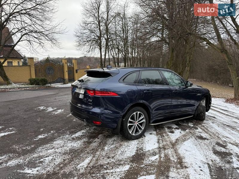 Внедорожник / Кроссовер Jaguar F-Pace 2017 в Киеве