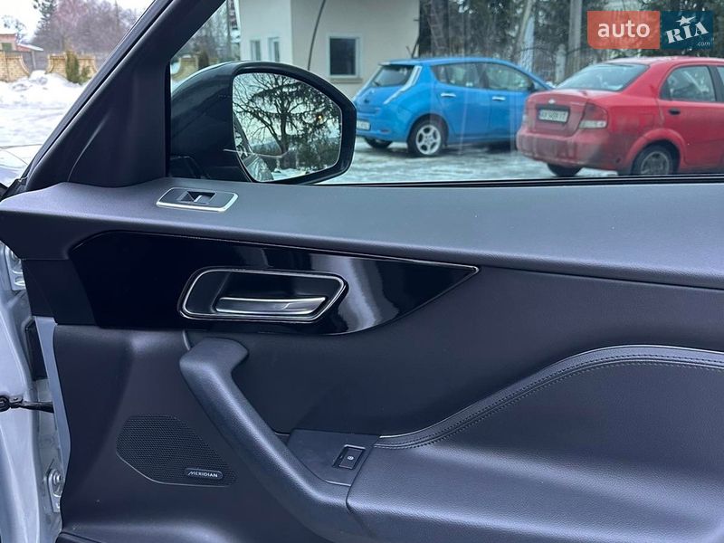 Внедорожник / Кроссовер Jaguar F-Pace 2018 в Николаеве фото 12 Внедорожник / Кроссовер Jaguar F-Pace 2018 в Николаеве