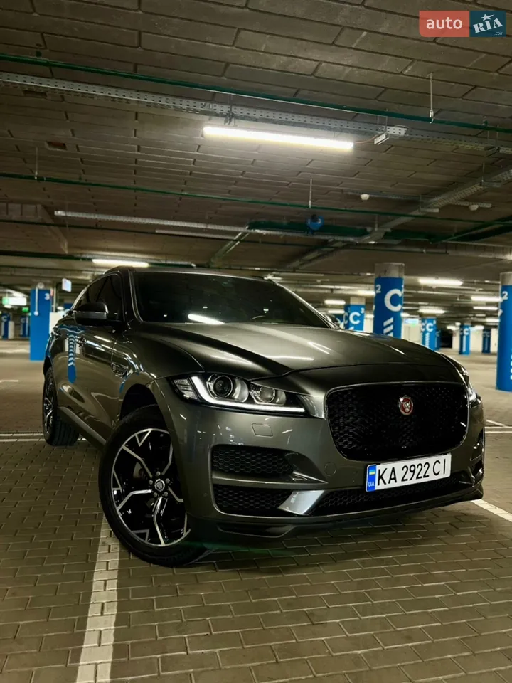 2017 Jaguar F-Pace - мініатюра 14
